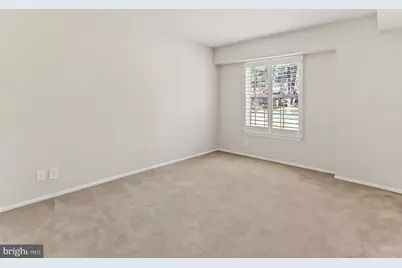 7721 Tremayne Place #215, McLean, VA 22102 - Photo 23