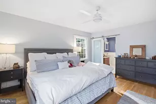 8130 Briar Creek Dr, Annandale, VA 22003 - Photo 5