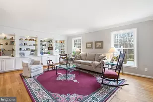 8130 Briar Creek Dr, Annandale, VA 22003 - Photo 11