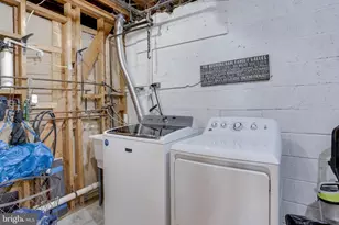 8130 Briar Creek Dr, Annandale, VA 22003 - Photo 51