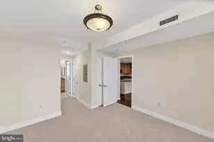 8220 Crestwood Heights Dr, McLean, VA 22102 - Photo 27