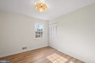 7936 St Dennis Dr, Springfield, VA 22153 - Photo 29