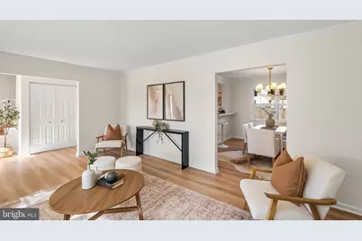 7936 Saint Dennis Drive, Springfield, VA 22153 - Photo 9