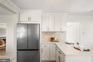 7936 St Dennis Dr, Springfield, VA 22153 - Photo 15