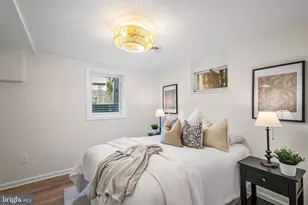 7936 St Dennis Dr, Springfield, VA 22153 - Photo 25