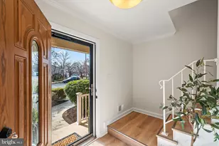 7936 St Dennis Dr, Springfield, VA 22153 - Photo 5