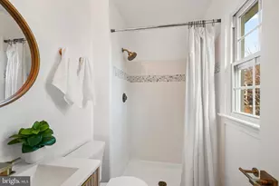 7936 St Dennis Dr, Springfield, VA 22153 - Photo 21