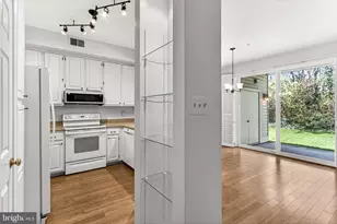 6984 Ellingham Cir, Alexandria, VA 22315 - Photo 13