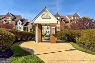 6984 Ellingham Cir, Alexandria, VA 22315 - Photo 35