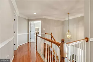 13714 Monet Ct, Chantilly, VA 20151 - Photo 29