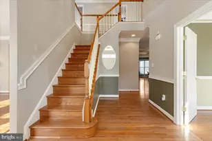 13714 Monet Ct, Chantilly, VA 20151 - Photo 7