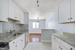 2844 Dover Ln, Falls Church, VA 22042 - Photo 13