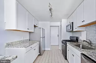 2844 Dover Ln, Falls Church, VA 22042 - Photo 23