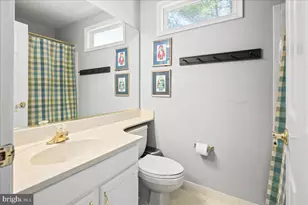 6582 Forsythia St, Springfield, VA 22150 - Photo 35