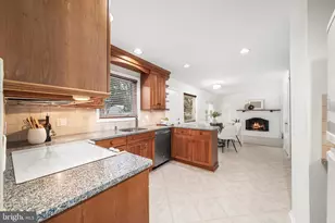 9600 Helenwood Dr, Fairfax, VA 22032 - Photo 19