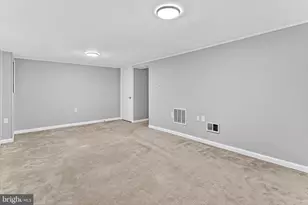 8495 Kitchener Dr, Springfield, VA 22153 - Photo 41