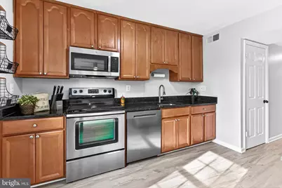 8495 Kitchener Drive, Springfield, VA 22153 - Photo 17