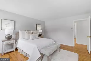 3301 Goldsboro Ct, Falls Church, VA 22042 - Photo 37