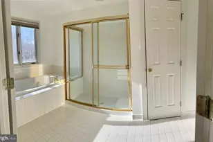 1802 Dawson St, Vienna, VA 22182 - Photo 13