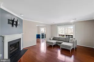 11814 Rockaway Ln, Fairfax, VA 22030 - Photo 3