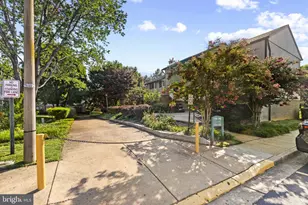 1808 Westwind Way, McLean, VA 22102 - Photo 3