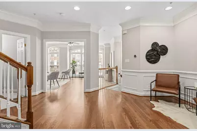 4638 Aspen Hill Court, Annandale, VA 22003 - Photo 5