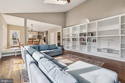 4307 Wynnwood Drive, Annandale, VA 22003 - Photo 9