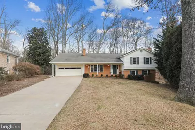 12145 Stirrup Road, Reston, VA 20191 - Photo 3