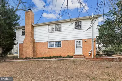 12145 Stirrup Road, Reston, VA 20191 - Photo 11