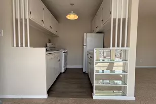 7717 Donnybrook Ct, Annandale, VA 22003 - Photo 11