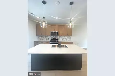 14431 Glen Manor Drive, Chantilly, VA 20151 - Photo 9