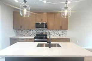 14431 Gln Mnr Dr, Chantilly, VA 20151 - Photo 9