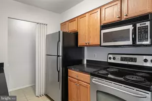 11703 Olde English Dr, Reston, VA 20190 - Photo 13