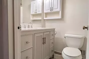 7051 Leewood Forest Dr, Springfield, VA 22151 - Photo 15