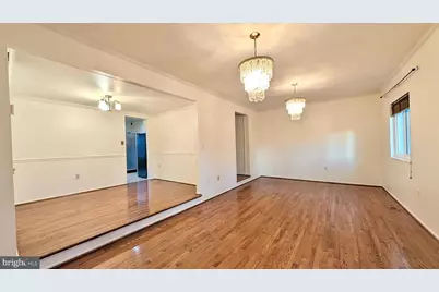 7051 Leewood Forest Drive, Springfield, VA 22151 - Photo 7