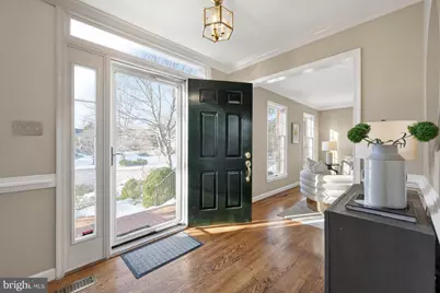 8815 Surrey Court, Alexandria, VA 22309 - Photo 7