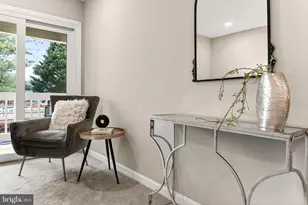 6049 Essex House Square, Alexandria, VA 22310 - Photo 25