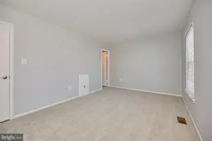 10355 Granite Creek Ln, Oakton, VA 22124 - Photo 21