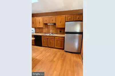 10400 Hunter Ridge Drive, Oakton, VA 22124 - Photo 3