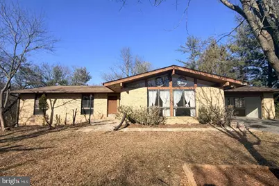 10400 Hunter Ridge Drive, Oakton, VA 22124 - Photo 1