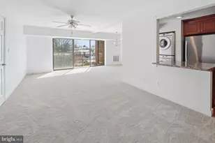 7809 Dassett, Annandale, VA 22003 - Photo 5