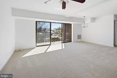 7809 Dassett #303, Annandale, VA 22003 - Photo 9