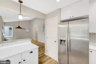 1504 Summerchase Ct, Reston, VA 20194 - Photo 17
