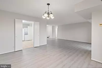 8340 Greensboro Drive #207, McLean, VA 22102 - Photo 7