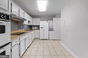 8340 Greensboro Dr, McLean, VA 22102 - Photo 13