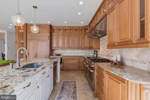 3684 Waples Crest Ct, Oakton, VA 22124 - Photo 23