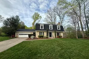 2102 Twin Mill Ln, Oakton, VA 22124 - Photo 1