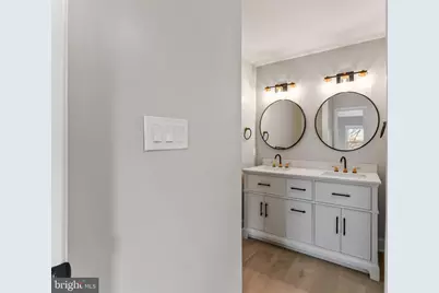 8213 Roxbury Drive, Alexandria, VA 22309 - Photo 25