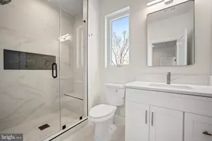 1935 Foxhall Rd, McLean, VA 22101 - Photo 51