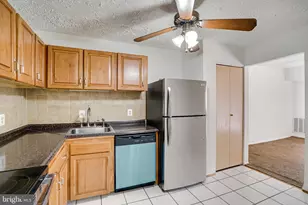 7904 Inverton Rd, Annandale, VA 22003 - Photo 7